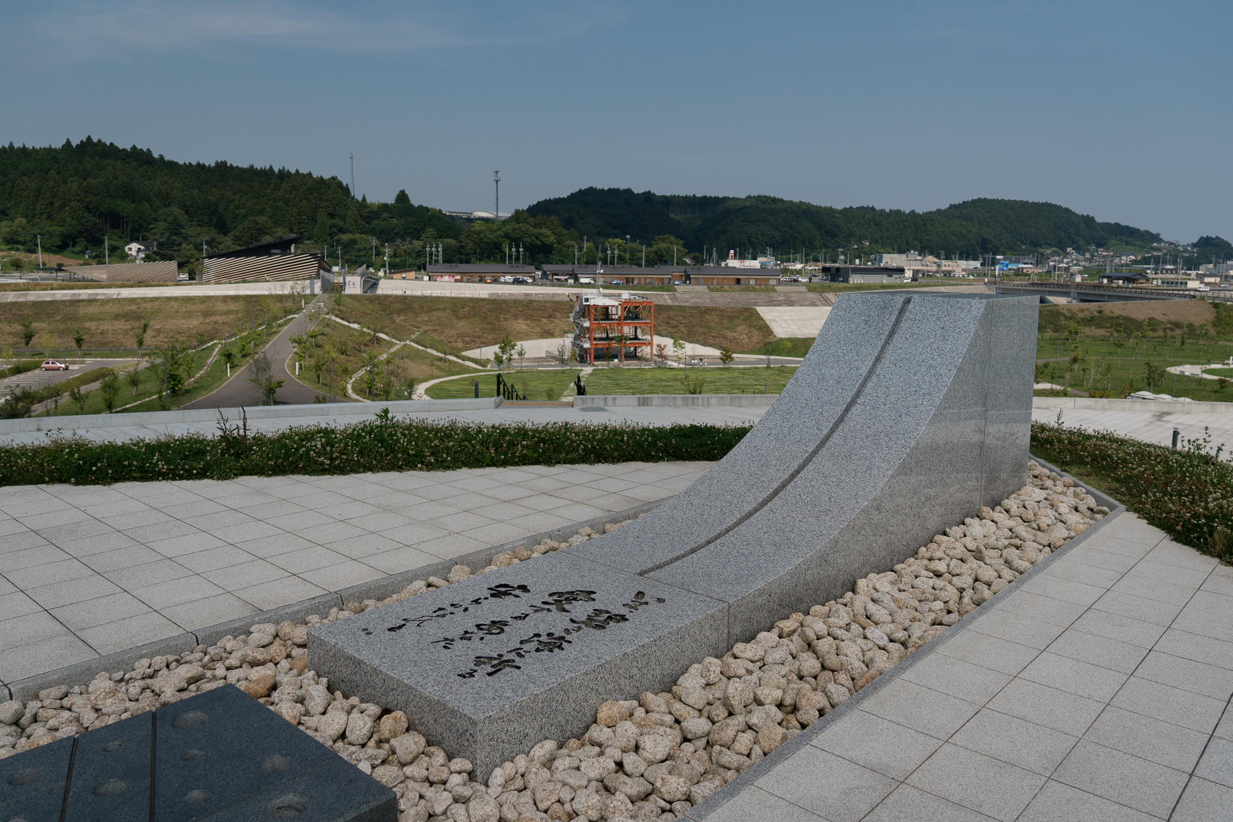<span style="color: rgb(0, 0, 0);">A memorial to the 831 people who died in the town of Minamisanriku due to the 2011 disaster. The inscription reads, "At this time, we pray to the blue sea, that our loved ones may rest in peace."</span>