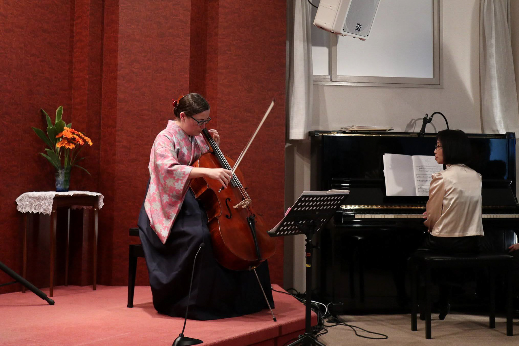 <span style="color: rgb(0, 0, 0);">A missionary, who is a professional cellist, performs at a local church in Hokkaido.</span>